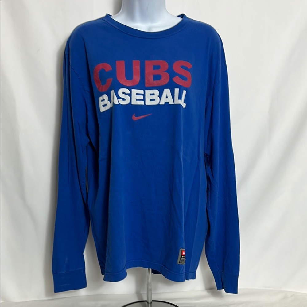 Nike Blue Chicago Cubs Baseball Long Sleeve T Men’s Size XL Graphics Pullover